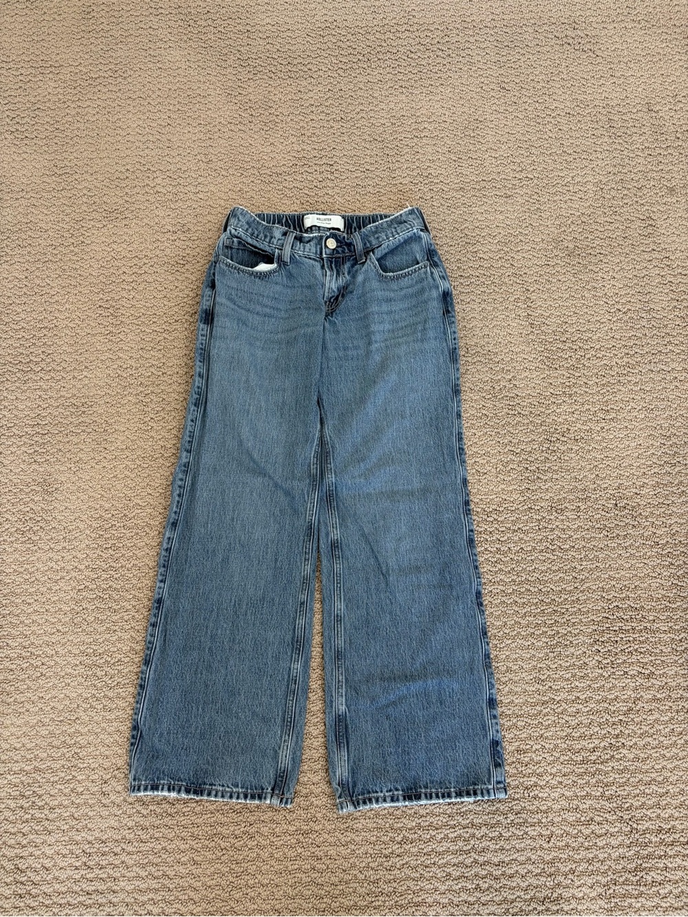Womens baggy straight leg hollister jeans - cinched waste